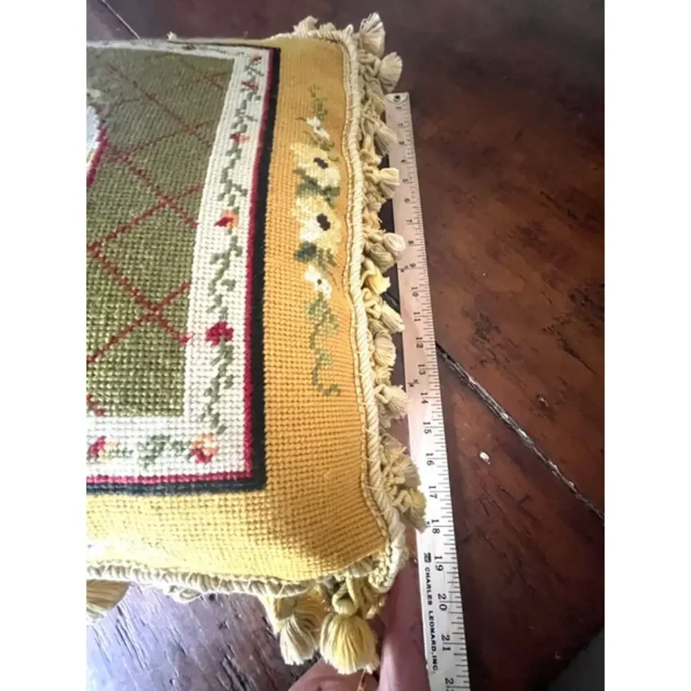Vintage Aubusson Style Needlepoint Hen Chicken Pillow Tassel Fringe 17